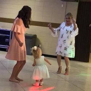 Meet your Posher, Annette